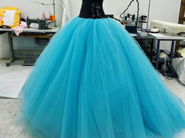 Flowy Maxi Tulle Skirt - Blue